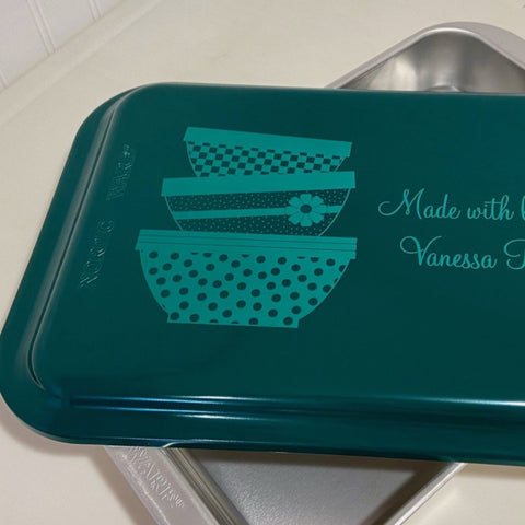 9 x 13 Aluminum Cake Pan with Lid - Sams Engraving & Gifts